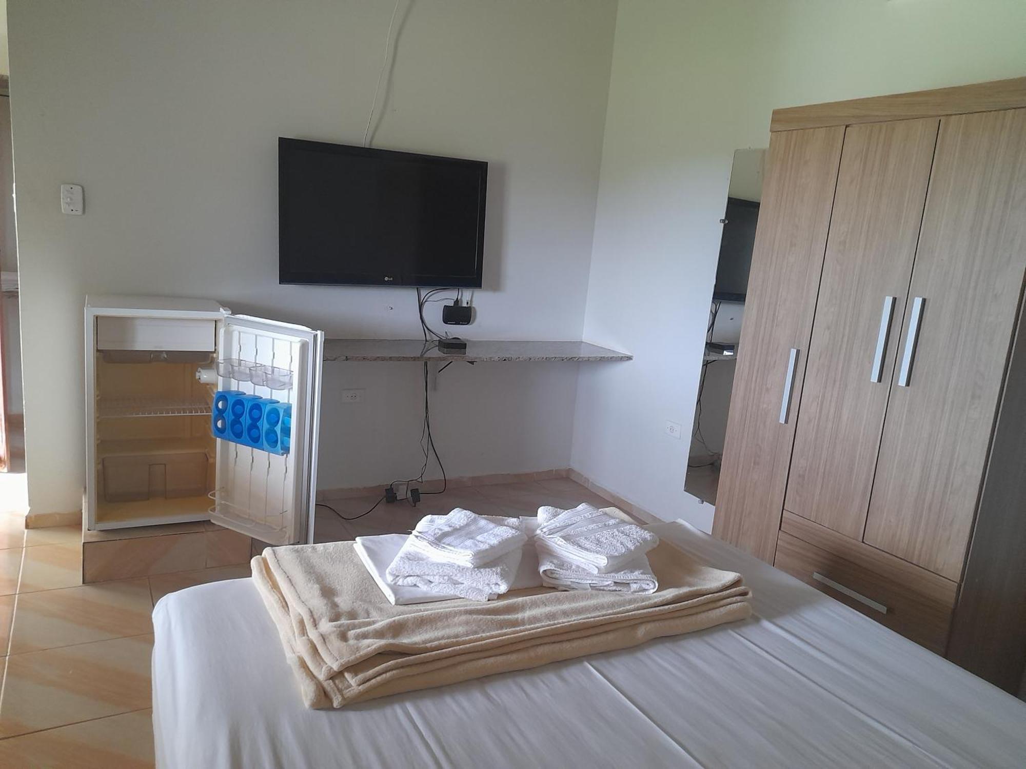 Hotel Fazenda Recanto Do Monte Alegre Piraju Ngoại thất bức ảnh